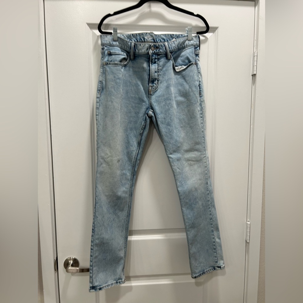 Old Navy Slim Washed Jeans Size 33x30